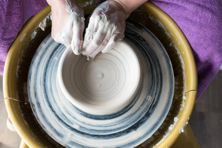 The Best Pottery Classes in Minneapolis Near Me [2023]